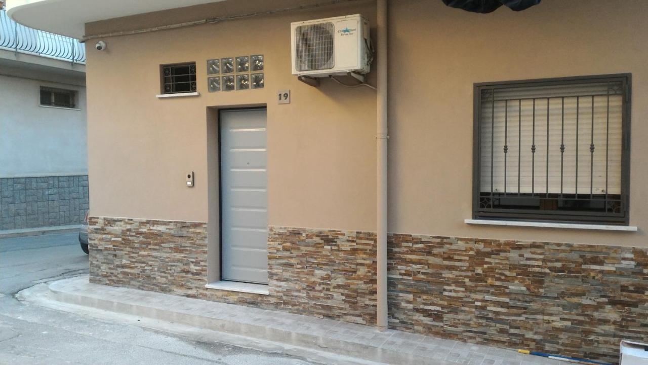 קסטלדאצ'ה B&B A Casa Dell'Artista מראה חיצוני תמונה